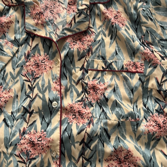 Cynthia Rowley Sleepwear Shirt & Pant Pajama Set - Picture 2 of 4